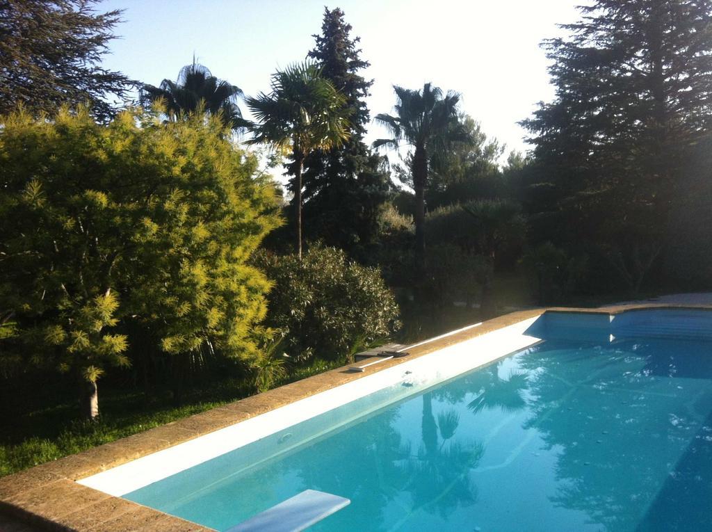 Du Cote De Chez Soi Hotel La Ciotat Kültér fotó